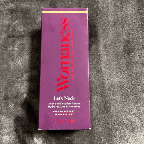 Womaness Neck and Décolleté Serum - Picture 1 of 3